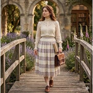 Vtg ILGWU Midi Skirt Womens 8 Ivory Pleated Crochet Edwardian Light Academia